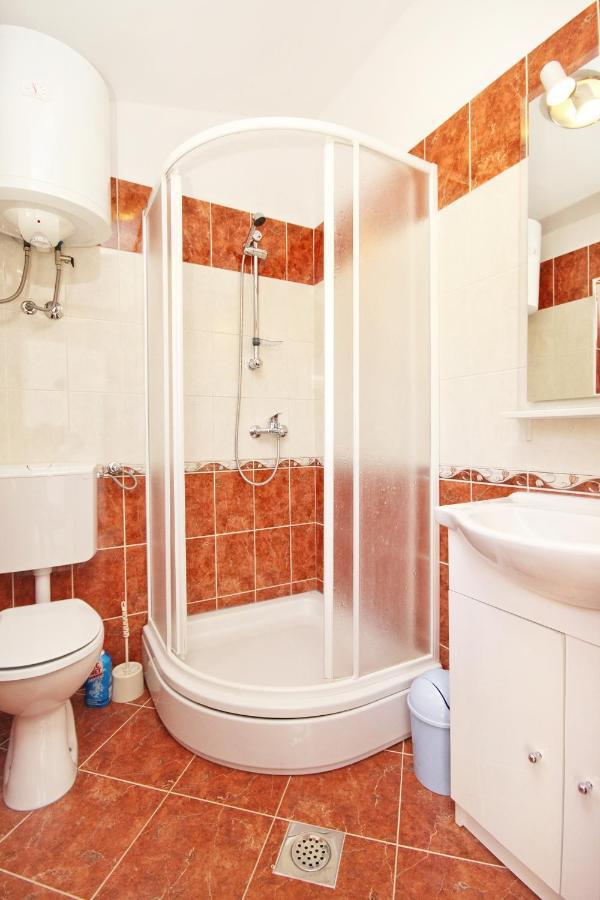 Apartments By The Sea Sali, Dugi Otok - 8110 外观 照片